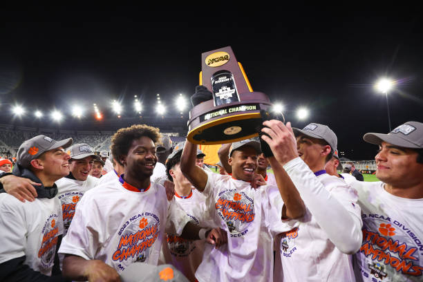 青年球员培 青年球员培