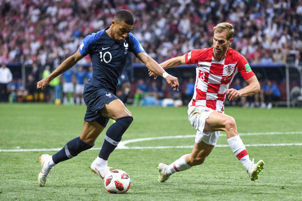 球迷们接下 球迷们接下