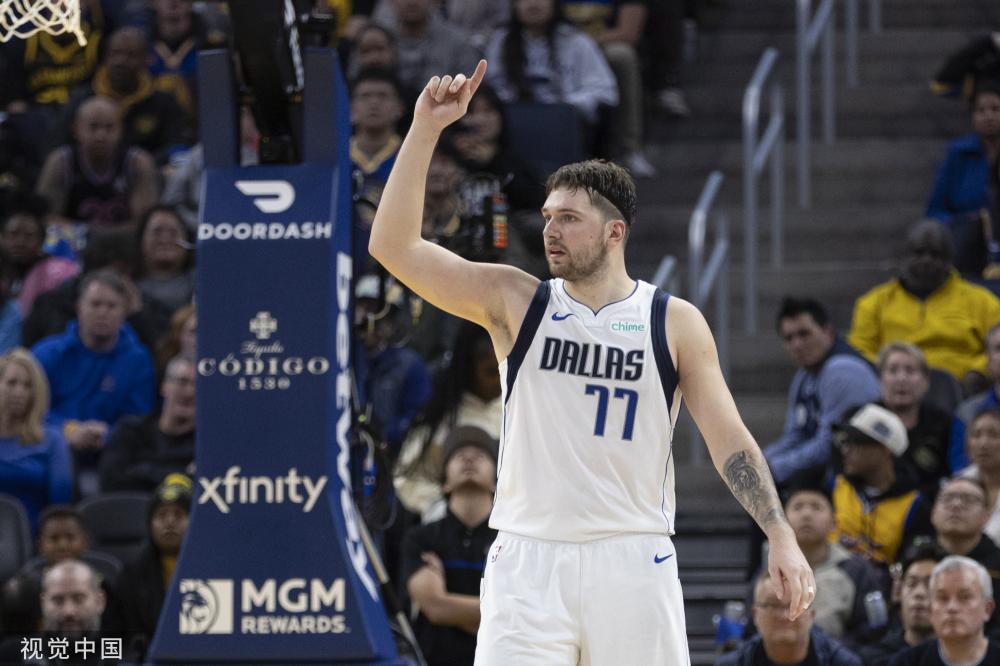 晰地展示出 晰地展示出