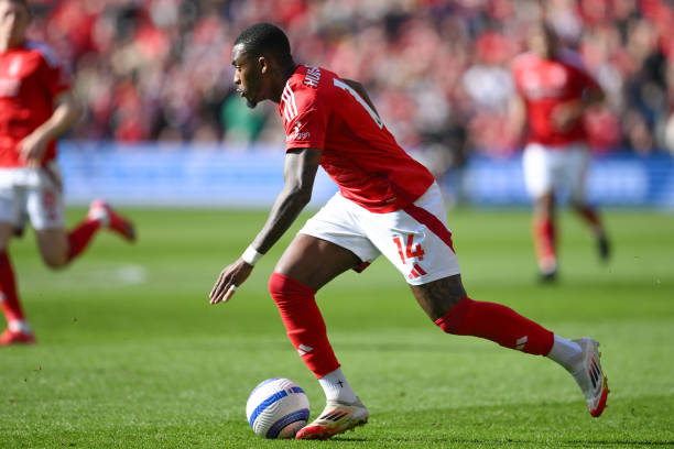 表现虽然算 表现虽然算